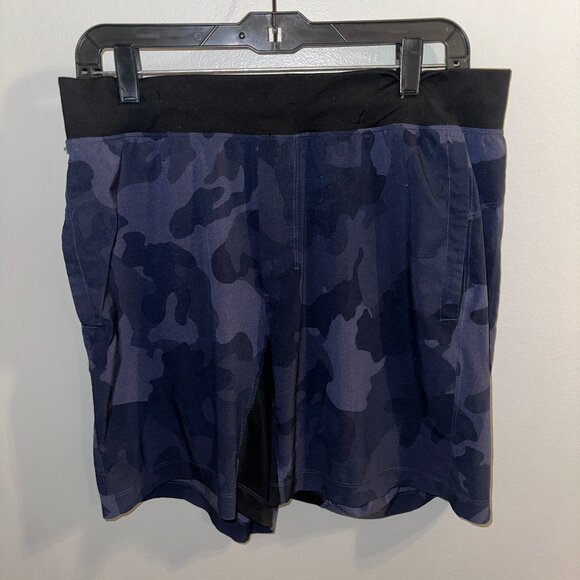 Lululemon T.H.E. Short Linerless - Camo Cadet Blue Black - Size Large - 7" - Picture 1 of 4